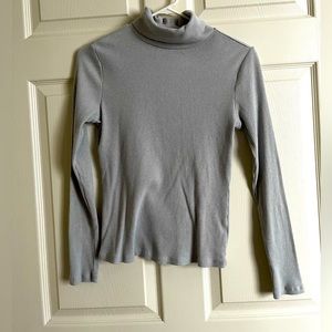 FREE SHIPPING Old navy ribbed turtleneck